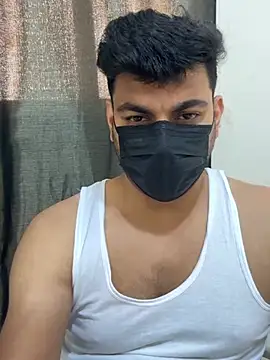 Handsome8677 online show from June 6, 7:36 am