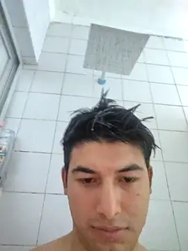 Carlosvelaz561162 online show from June 3, 6:04 am