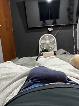 RMorales91 online show from December 20, 12:29 am