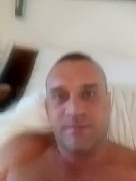 PeteR1987- online show from July 15, 7:04 am