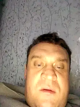 PeteR1987- online show from November 25, 8:22 pm