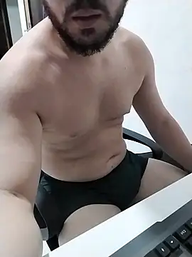 Branquinhowm online show from April 3, 9:11 pm