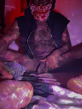 misterincred online show from April 16, 1:27 am