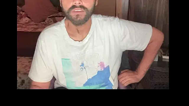 MakeMeAwareAah online show from April 10, 3:30 pm