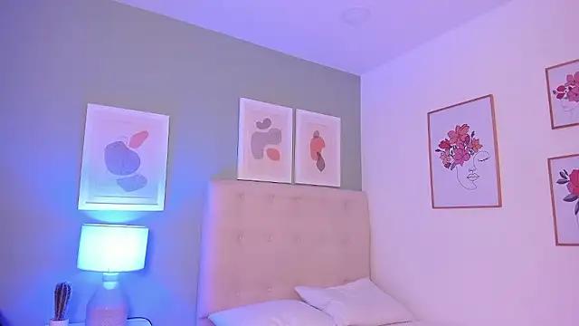 ApoloRicci online show from January 11, 9:51 pm