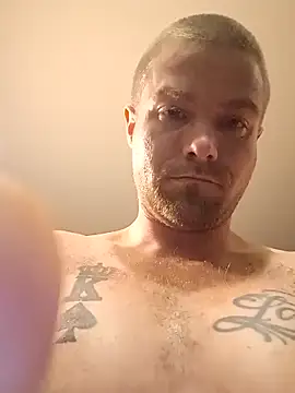 DadDDick925 online show from October 27, 2:30 pm