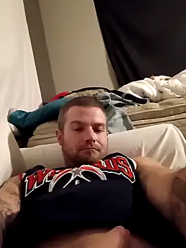 DadDDick925 online show from November 8, 11:57 am