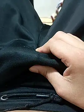 Maleguy999 online show from October 22, 10:02 pm