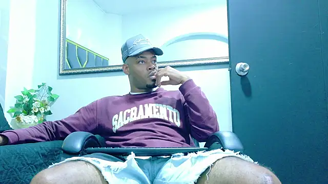 Neytanmalcon online show from December 1, 9:51 pm