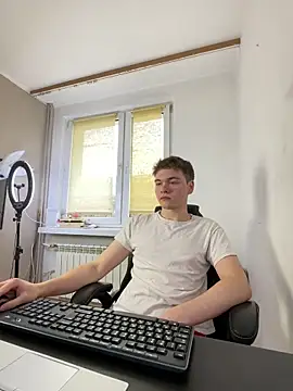 danielxfun online show from December 22, 9:50 am