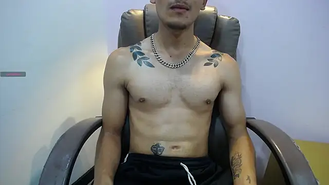 SavageLover  online show from December 3, 5:13 am