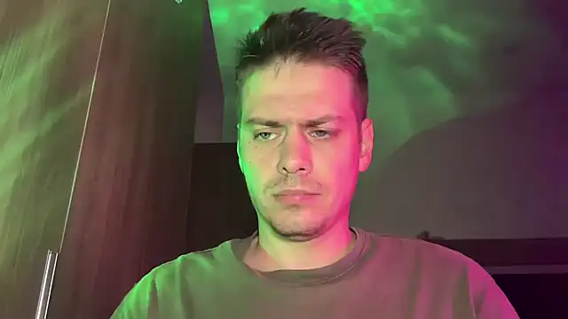 JendesOlbertx online show from October 26, 4:09 pm