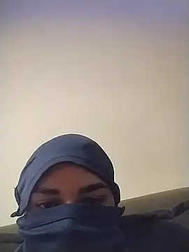 anderf25 online show from March 24, 12:38 am