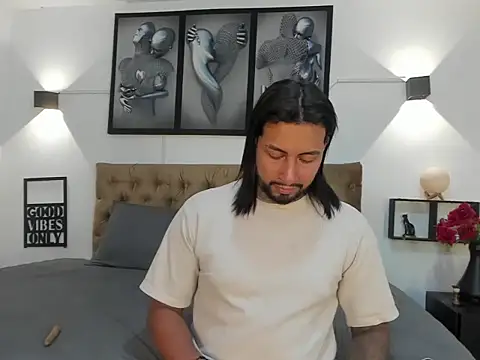 christopher palmerjs online show from June 19, 2:06 am