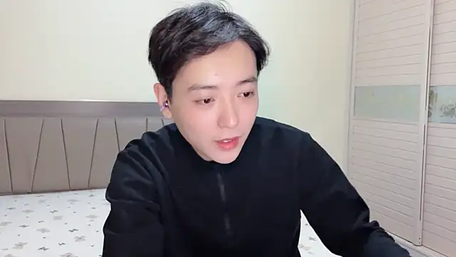 xiaoxiao1025 online show from December 1, 2:20 pm