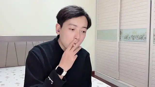 xiaoxiao1025 online show from December 5, 1:40 pm