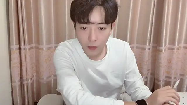 xiaoxiao1025 online show from November 2, 12:31 pm