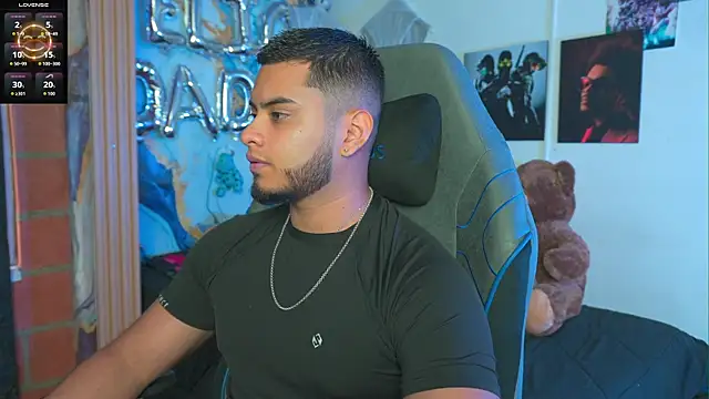 Tiler wolker online show from February 6, 10:17 pm