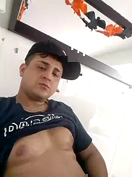 Mrandreuw online show from October 29, 5:27 pm