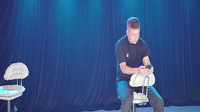 forever 003 online show from November 1, 3:38 pm