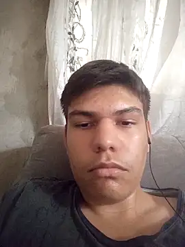 Snapshot of LucasHenriqueGomes chatting on October 27, 3:58 pm LucasHenriqueGomes online show from October 27, 3:58 pm