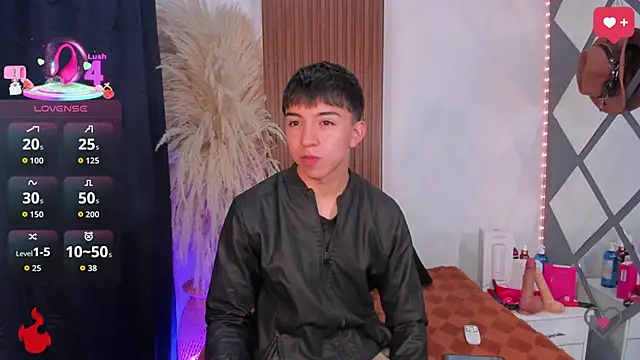 joji Spencer online show from November 8, 4:48 am