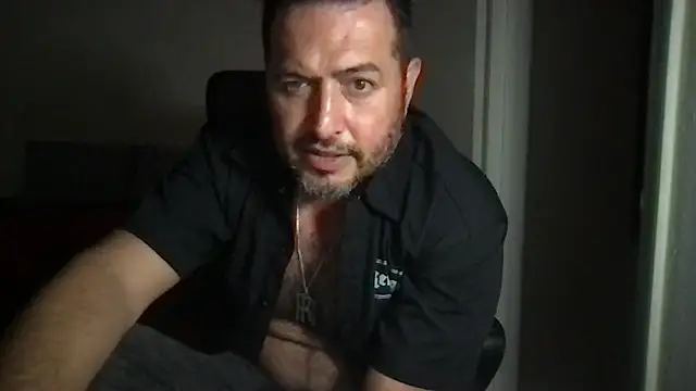 ezrah23 online show from November 14, 5:21 am