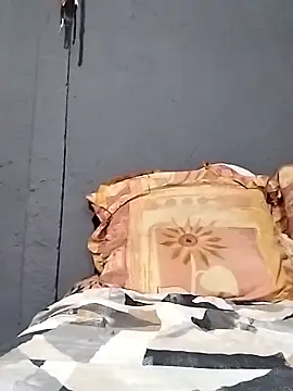 Reajune2001 online show from March 12, 9:50 am