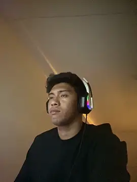 russ1e online show from October 29, 6:11 pm