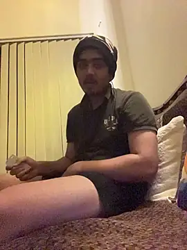 FlashyOcean53 online show from February 14, 1:06 pm