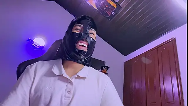 3v1l online show from January 9, 9:53 pm