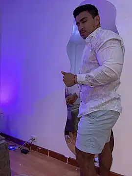 Chris Clarck online show from April 3, 7:21 pm