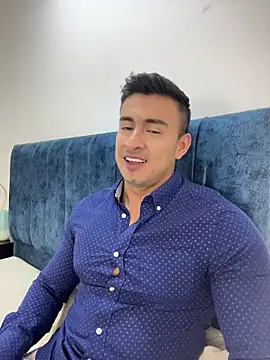 Chris Clarck online show from November 5, 7:38 pm