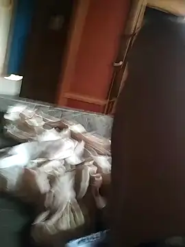 m-a-g-n-a-t-a online show from November 1, 8:13 pm