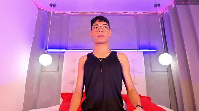 im zayn  online show from December 16, 8:38 pm