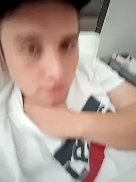 AngelsCouple- online show from November 1, 6:34 pm