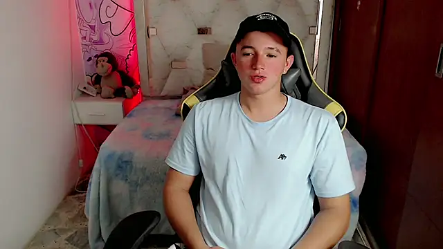 giorgio box online show from November 6, 12:30 pm