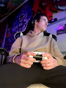 mascboyyy online show from November 11, 7:46 am