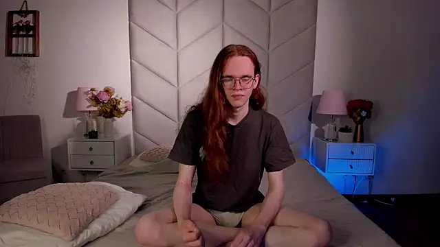 Mark Glover online show from November 9, 11:03 am