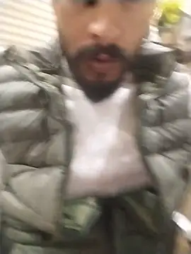 sexychd online show from December 18, 5:25 am