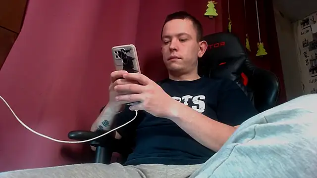 Lich Frost online show from November 23, 9:59 pm