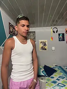 Mike and Rayan online show from February 25, 1:50 am