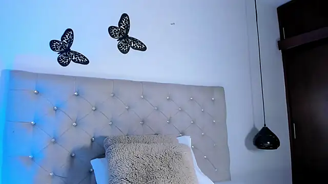 Quetzal coatl  online show from November 8, 9:51 pm