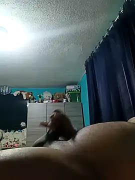 Loquillopajero online show from March 3, 12:12 pm