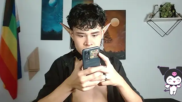 nicolai a online show from March 24, 8:13 pm