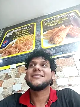 prototipoA45 online show from March 25, 9:41 pm