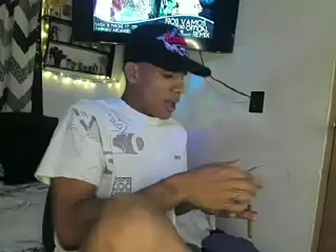 JUANBIGCOCK21CM online show from May 21, 3:24 am