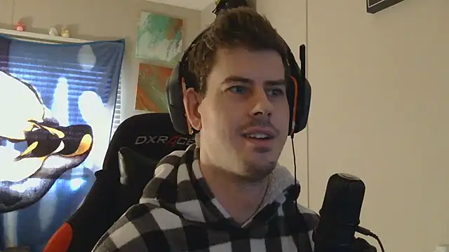 JayAmaze online show from February 7, 11:32 pm