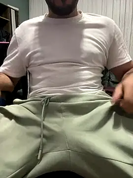 DARK0924 online show from January 5, 8:45 pm