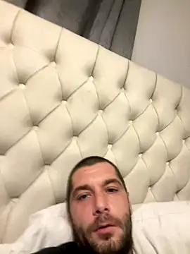 Kinkycouple142 online show from November 10, 6:57 pm